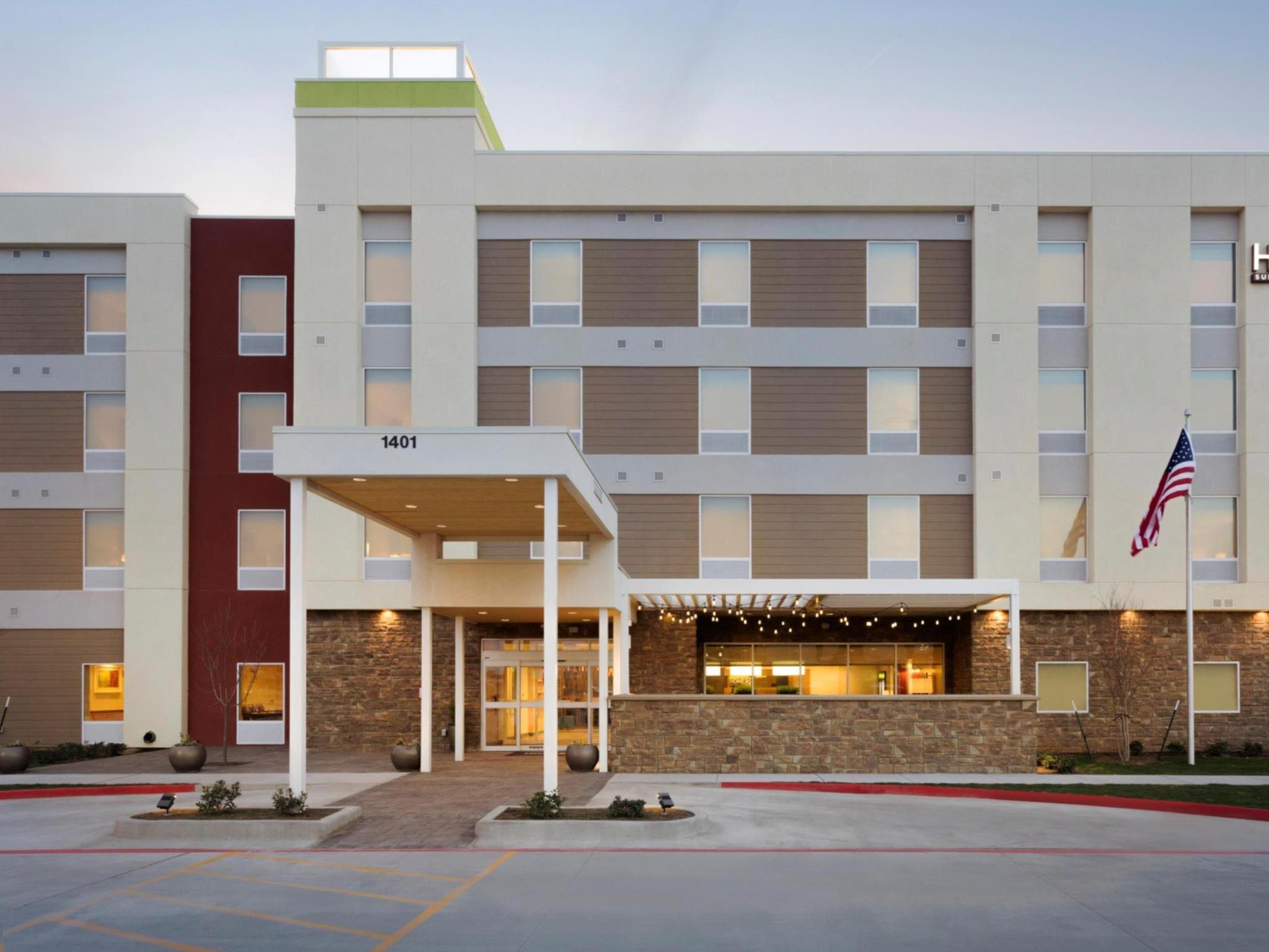 Home2 Suites By Hilton Midland Exterior foto