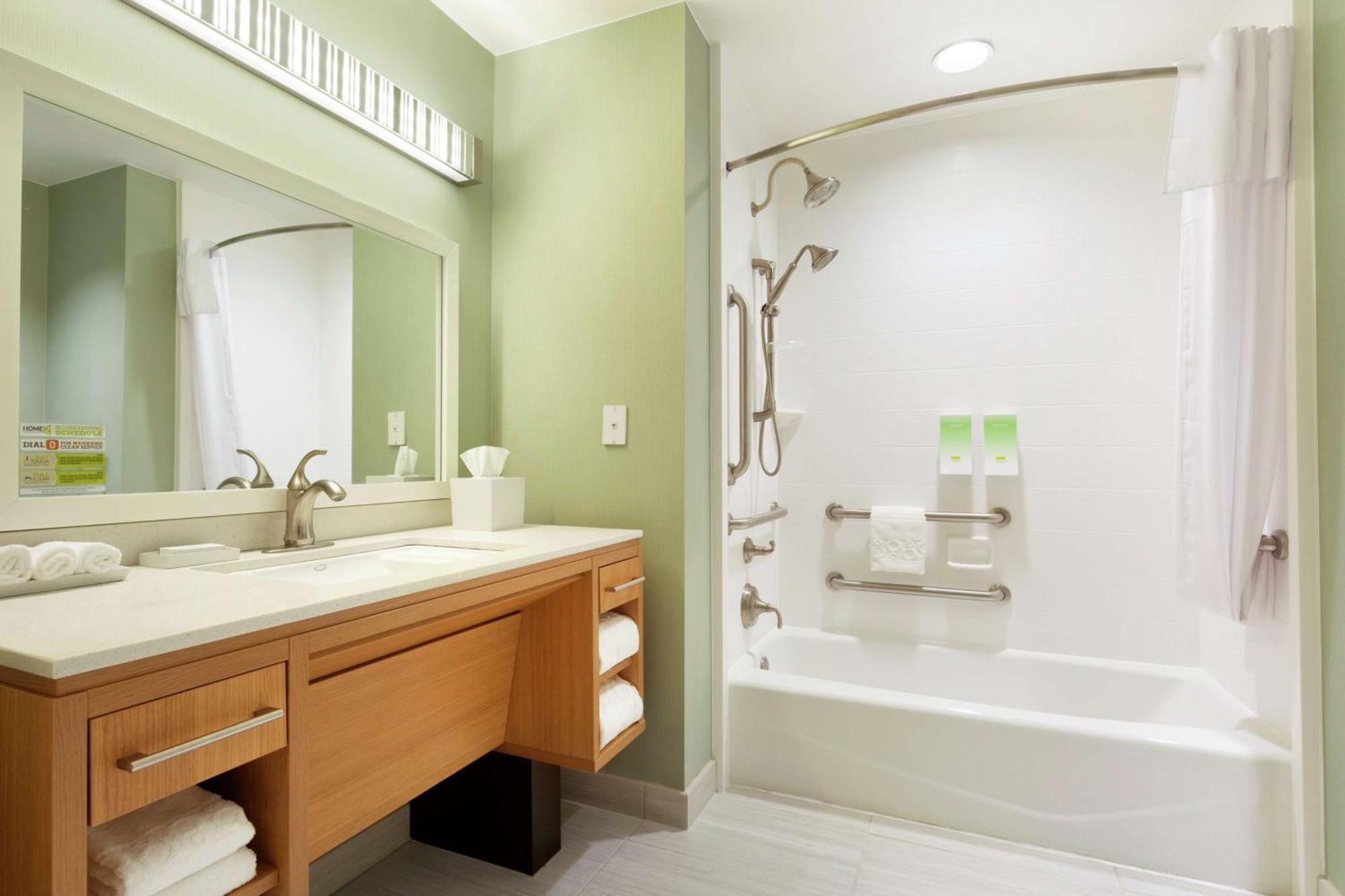 Home2 Suites By Hilton Midland Exterior foto
