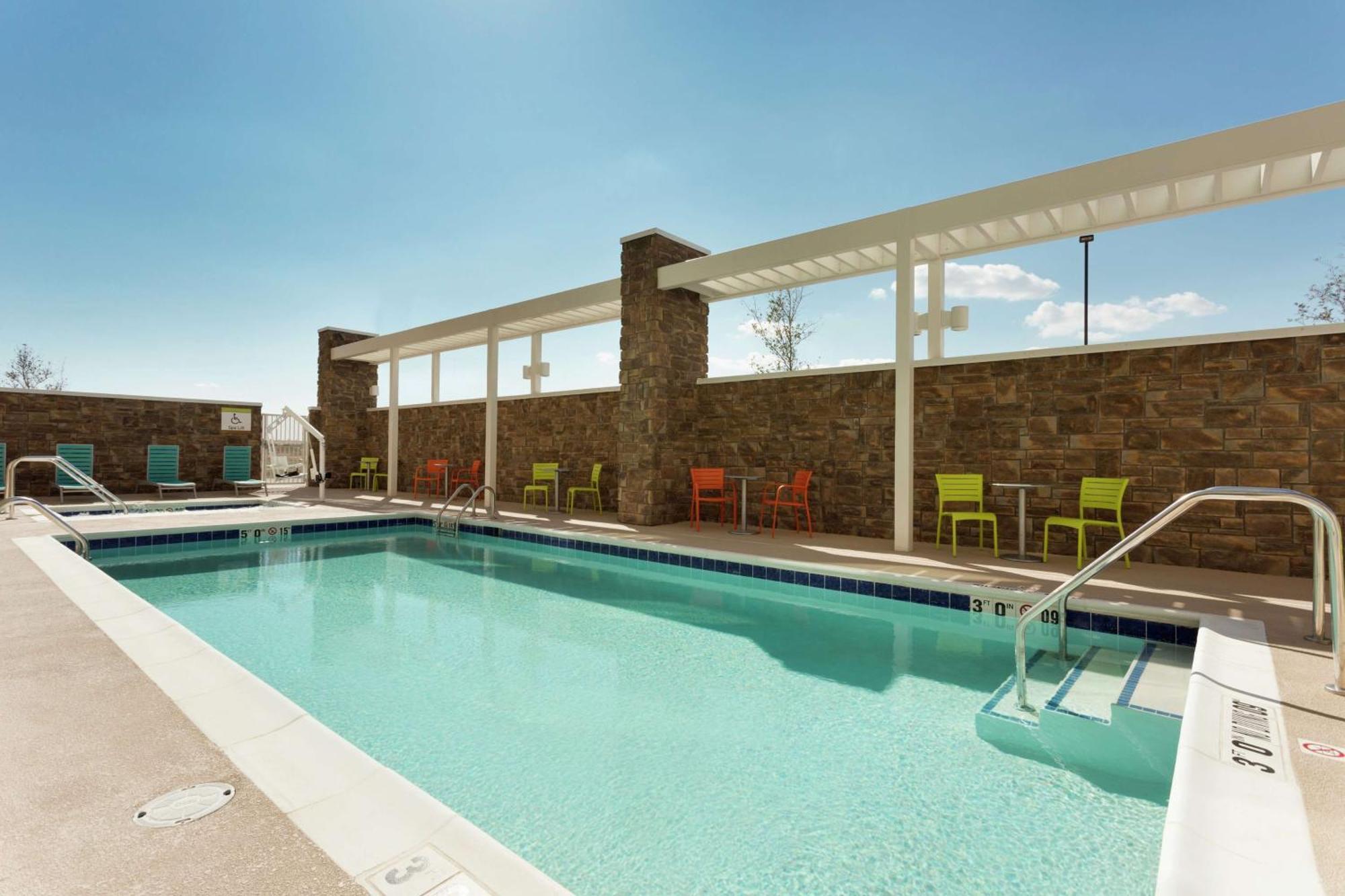 Home2 Suites By Hilton Midland Exterior foto